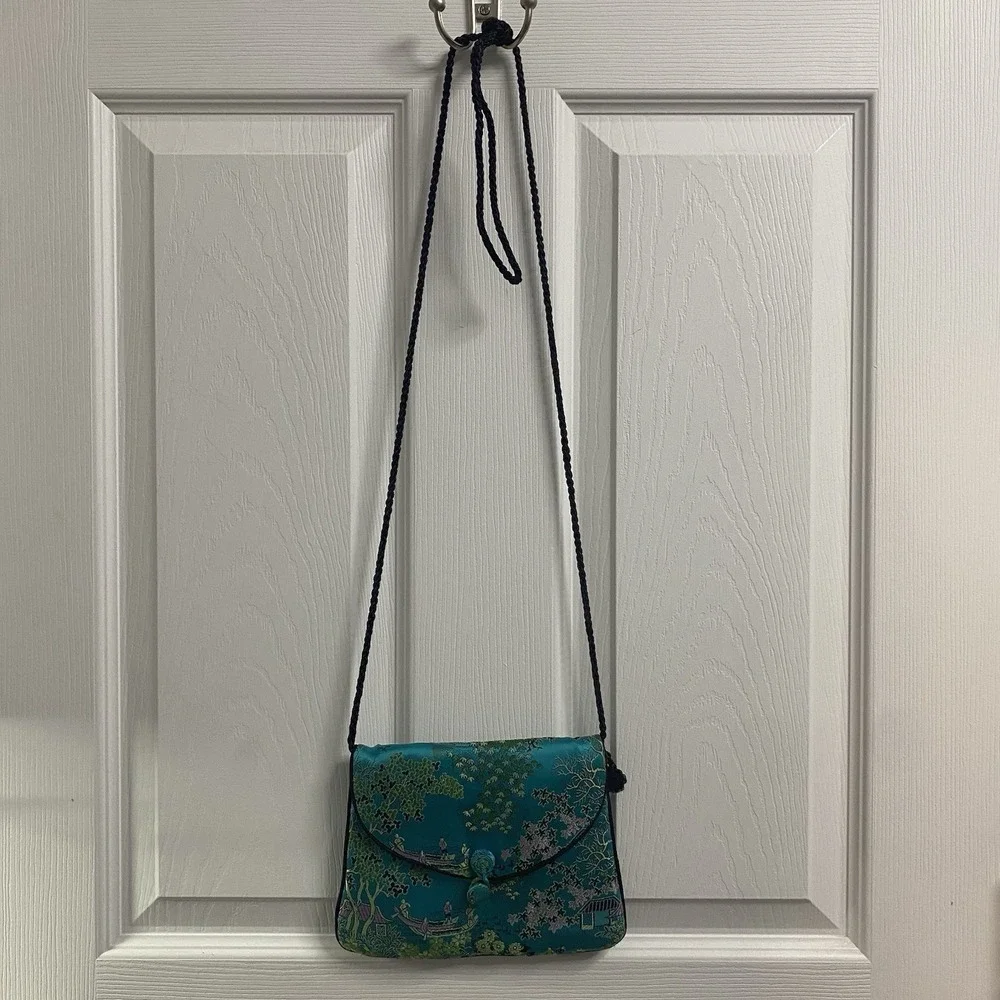 Hand Made Teal Blue Pure Silk Embroidery Mini Cross-body Purse 8x6x.75"‎ - Picture 9 of 9